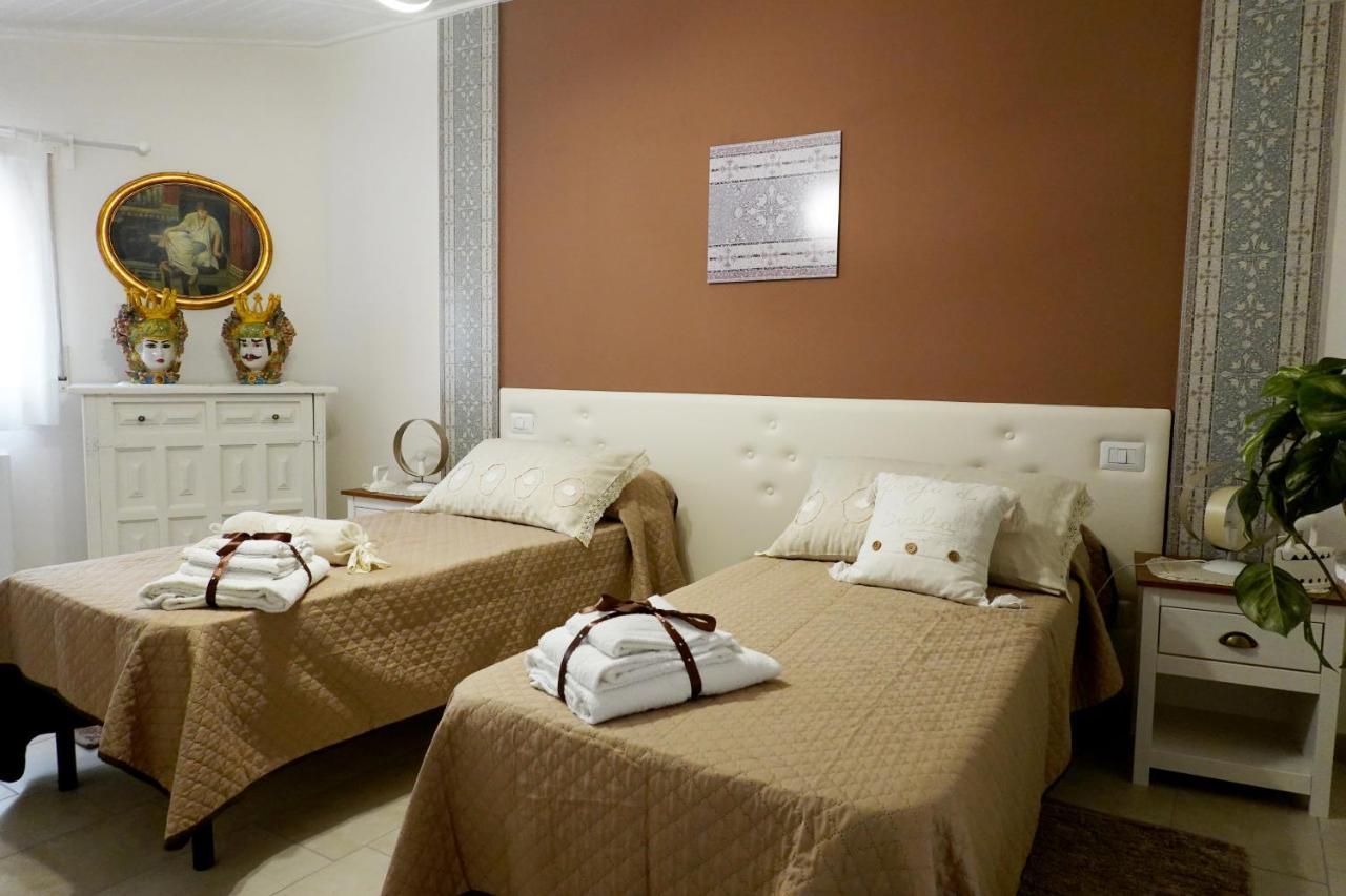 Bed and Breakfast Gli Zii Di Sicilia à Racalmuto Extérieur photo